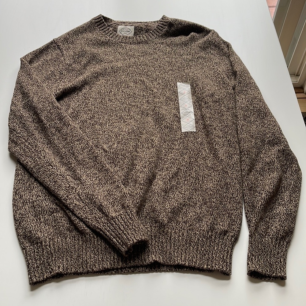 St Hohns Bay. Mens sweater. Size M.